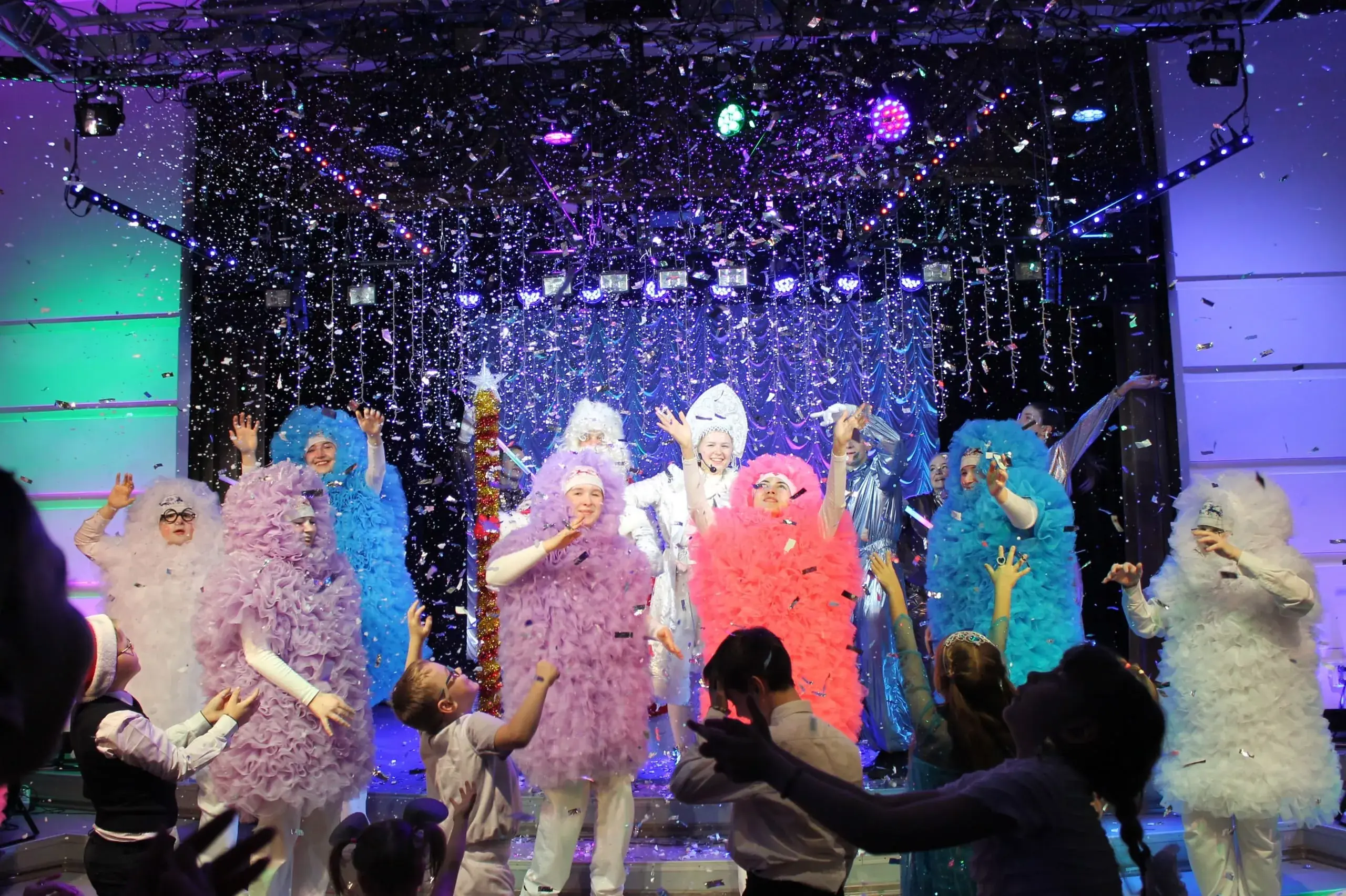 Санкт-Петербург – Чудеса новогодней гирлянды